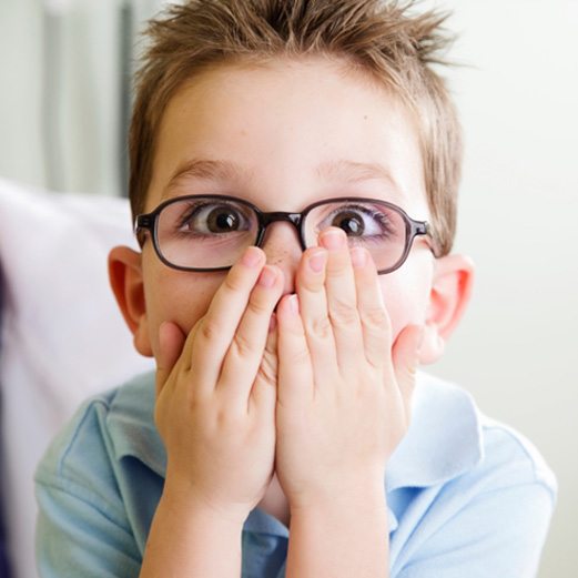 Child scared of the dentist in Papillion