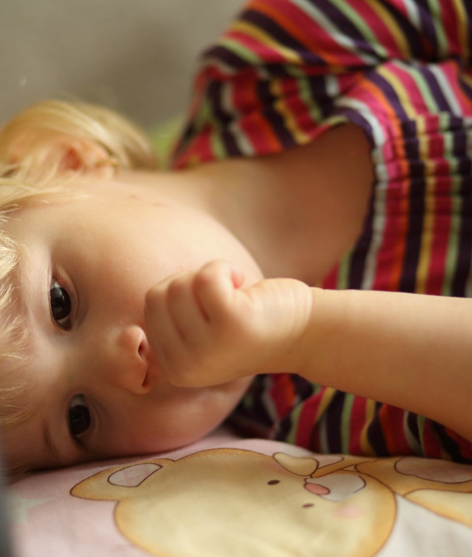 toddler sucking thumb before seeing pediatric dentist in Papillion